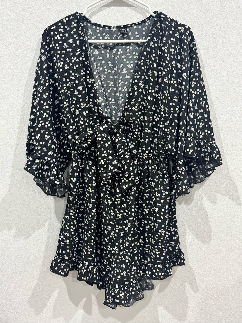 SHEIN Black Floral Tie-Front Ruffle Tunic
